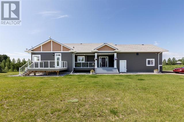 117, - 2310 Township Road 370, House detached with 5 bedrooms, 3 bathrooms and 8 parking in Red Deer County AB | Image 2