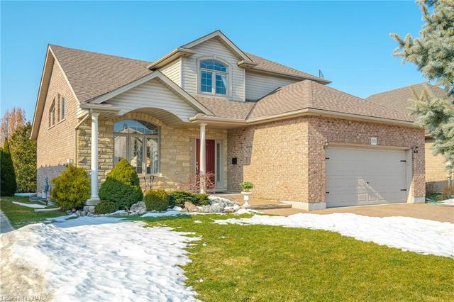 55 Nicholas Drive, House detached with 4 bedrooms, 4 bathrooms and 4 parking in St. Catharines ON | Image 2