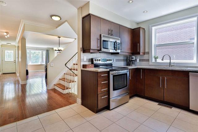30 Prescott Ave, House semidetached with 3 bedrooms, 2 bathrooms and 1 parking in Toronto ON | Image 20