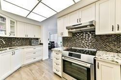 3107 - 77 Harbour Sq, Condo with 2 bedrooms, 2 bathrooms and 1 parking in Toronto ON | Image 2