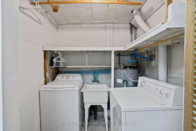 70 Stanley Terr, House attached with 3 bedrooms, 2 bathrooms and 2 parking in Toronto ON | Image 27
