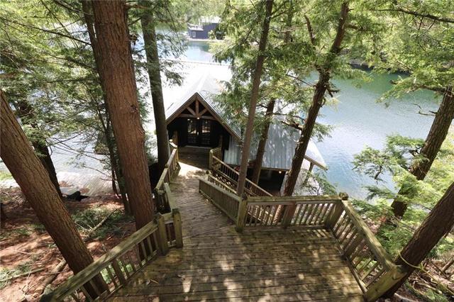 11 - 1153 Roberts Bay Road, House detached with 9 bedrooms, 3 bathrooms and 12 parking in Muskoka Lakes ON | Image 36