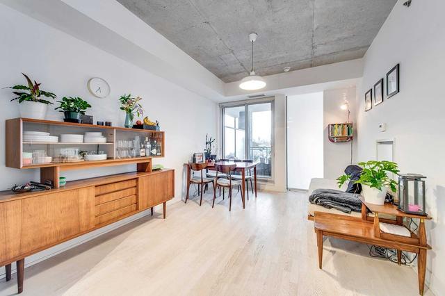 415 - 20 Gladstone Ave, Condo with 2 bedrooms, 1 bathrooms and 1 parking in Toronto ON | Image 12