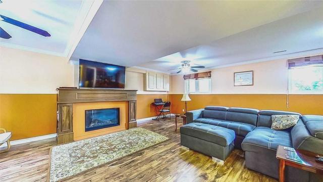 14 Maple Cres, House detached with 3 bedrooms, 2 bathrooms and 7 parking in Hamilton TP ON | Image 26