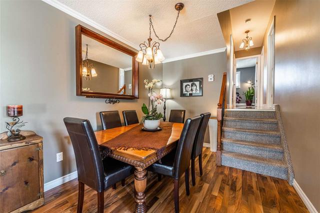 60 Nickolas Cres, House semidetached with 3 bedrooms, 2 bathrooms and 4 parking in Cambridge ON | Image 24