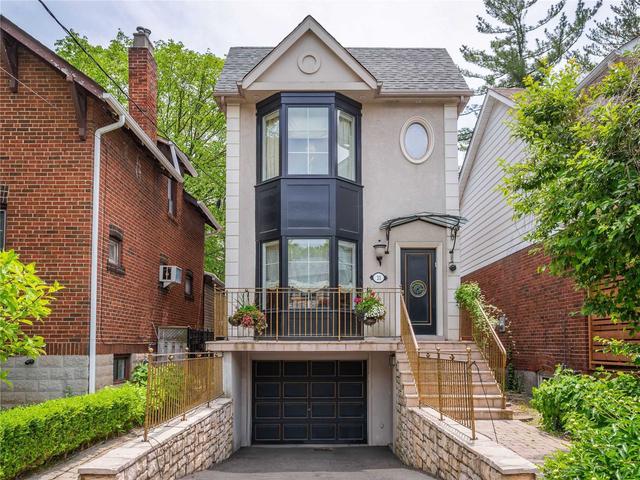 33 Franklin Ave, House detached with 3 bedrooms, 4 bathrooms and 3 parking in Toronto ON | Image 1