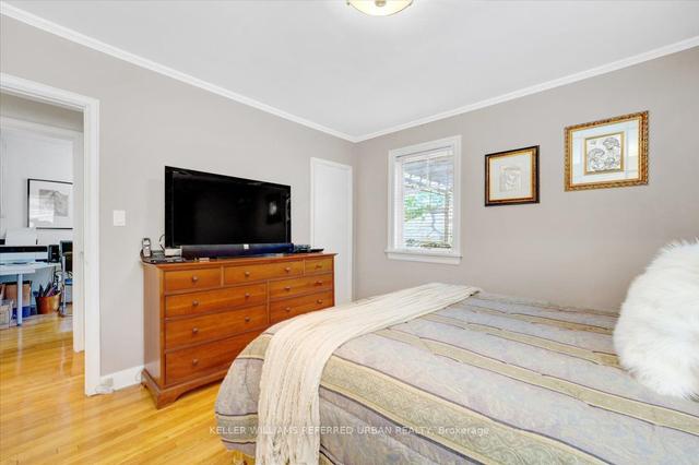 89 Avondale Ave, House detached with 2 bedrooms, 2 bathrooms and 7 parking in Toronto ON | Image 6