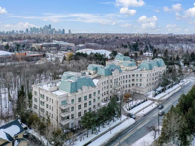 301 - 1 Post Rd, Condo with 2 bedrooms, 4 bathrooms and 3 parking in Toronto ON | Image 23