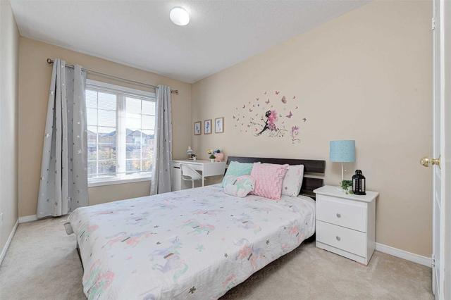 6387 Spinnaker Circ, Townhouse with 3 bedrooms, 4 bathrooms and 2 parking in Mississauga ON | Image 10