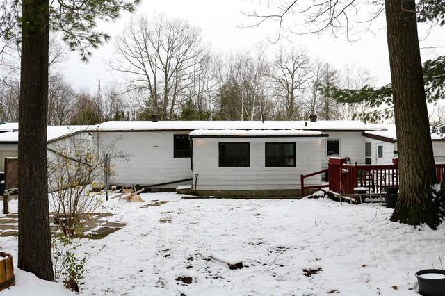 10 Allen Dr S, House detached with 2 bedrooms, 2 bathrooms and 3 parking in Wasaga Beach ON | Image 13