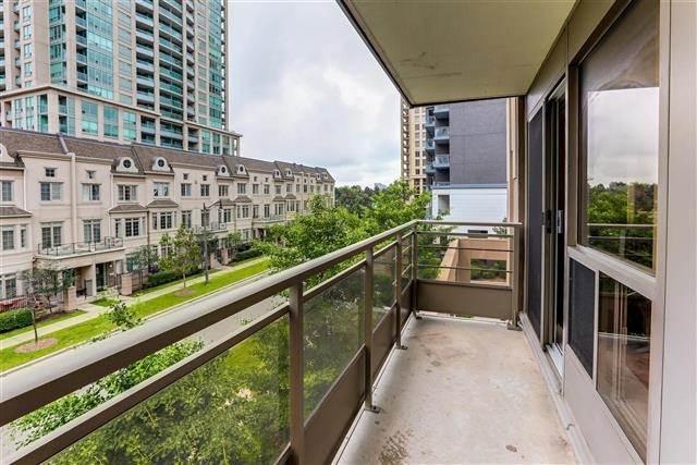 315 - 19 Barberry Pl, Condo with 2 bedrooms, 2 bathrooms and 1 parking in Toronto ON | Image 13