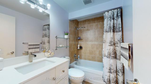 6 - 90 Crockamhill Dr E, Townhouse with 3 bedrooms, 3 bathrooms and 2 parking in Toronto ON | Image 19