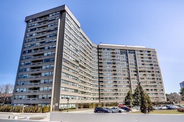 213 - 475 The West Mall, Condo with 2 bedrooms, 1 bathrooms and 1 parking in Toronto ON | Image 1