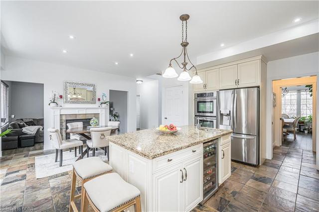 6 Mcnulty Lane, House detached with 6 bedrooms, 3 bathrooms and 4 parking in Guelph ON | Image 13