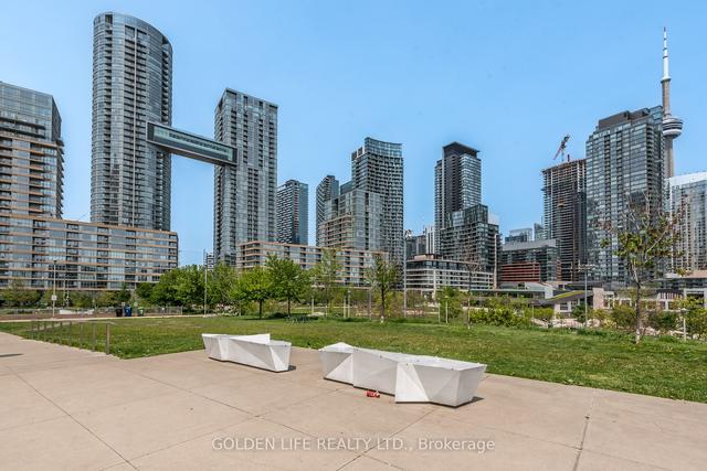4206 - 75 Queens Wharf Rd, Condo with 3 bedrooms, 2 bathrooms and 1 parking in Toronto ON | Image 18