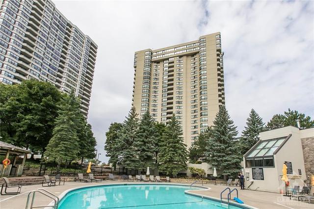 1704 - 1500 Riverside Drive, Condo with 2 bedrooms, 2 bathrooms and 1 parking in Ottawa ON | Image 5