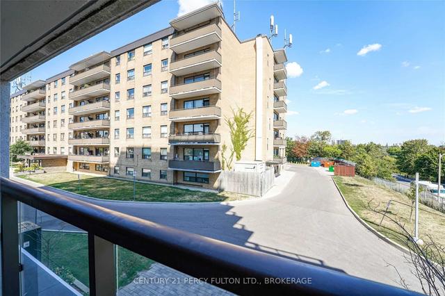 206 - 80 Esther Lorrie Dr, Condo with 2 bedrooms, 2 bathrooms and 1 parking in Toronto ON | Image 14