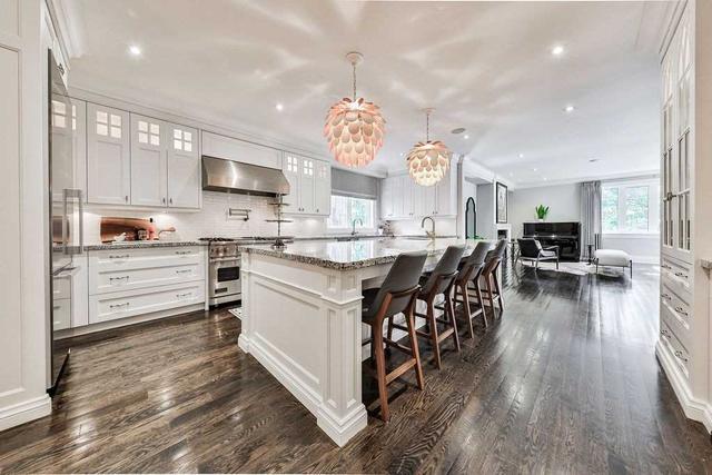 441 Wedgewood Dr, House detached with 4 bedrooms, 5 bathrooms and 7 parking in Oakville ON | Image 23