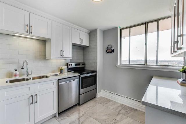 1709 - 100 Wingarden Crt, Condo with 2 bedrooms, 2 bathrooms and 1 parking in Toronto ON | Image 31