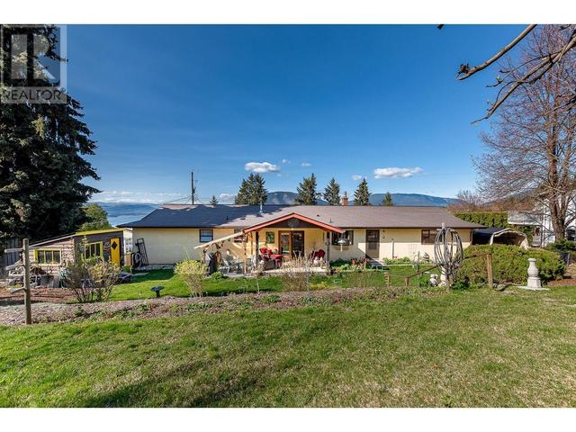 1880 2 Avenue Se, House detached with 4 bedrooms, 3 bathrooms and 6 parking in Salmon Arm BC | Image 61