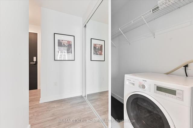 2202 - 77 Shuter St, Condo with 2 bedrooms, 2 bathrooms and 0 parking in Toronto ON | Image 8