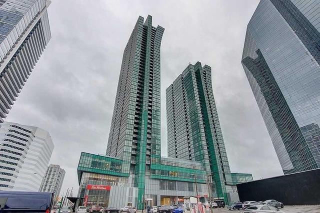 1407 - 11 Bogert Ave, Condo with 2 bedrooms, 2 bathrooms and 1 parking in Toronto ON | Image 1