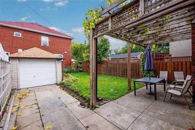 330 Sammon Ave, House detached with 2 bedrooms, 2 bathrooms and 3 parking in Toronto ON | Image 16