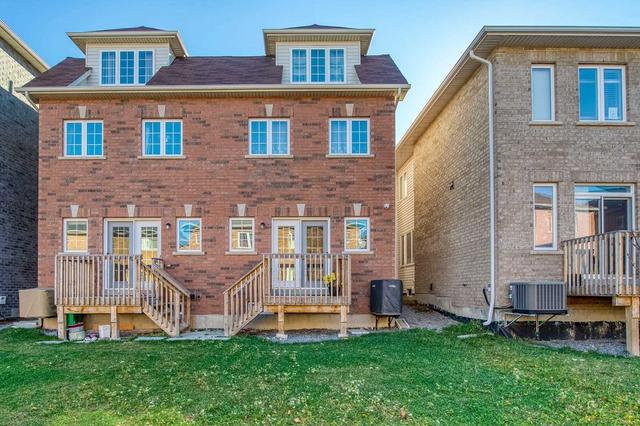 127 Preston Meadow Ave, House semidetached with 4 bedrooms, 4 bathrooms and 3 parking in Mississauga ON | Image 30