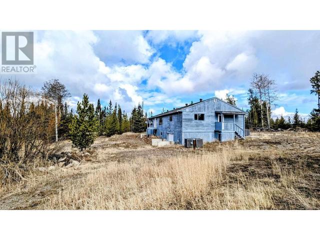 5906 Wendal Road, House detached with 4 bedrooms, 2 bathrooms and null parking in Cariboo L BC | Image 22