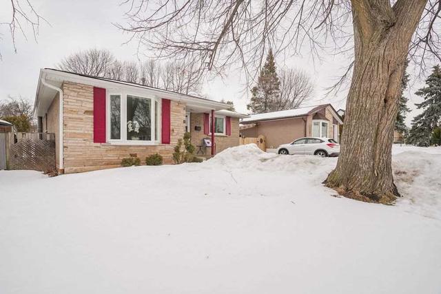129 Mccraney St W, House detached with 3 bedrooms, 2 bathrooms and 3 parking in Oakville ON | Image 23