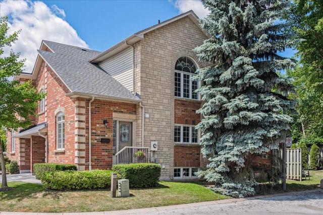 34 - 223 Rebecca St, Condo with 2 bedrooms, 3 bathrooms and 2 parking in Oakville ON | Image 12