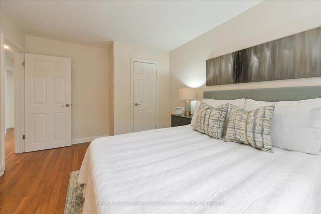 1 Holland Ave, House detached with 4 bedrooms, 3 bathrooms and 2 parking in Toronto ON | Image 5