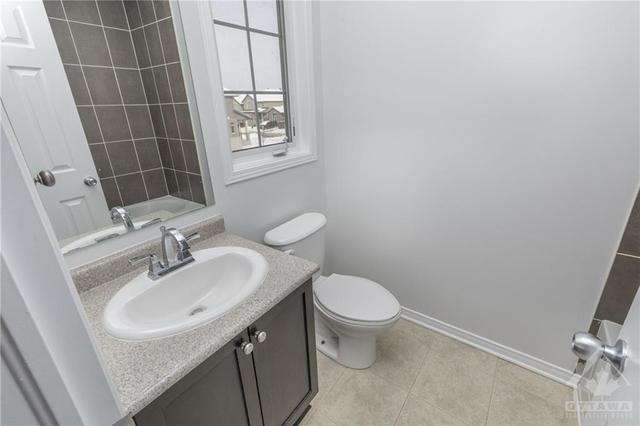 617 Gazebo Street, Townhouse with 3 bedrooms, 3 bathrooms and 3 parking in Ottawa ON | Image 17