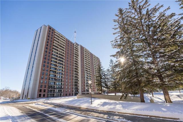 107 - 665 Bathgate Drive, Condo with 2 bedrooms, 1 bathrooms and 1 parking in Ottawa ON | Image 3