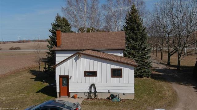 82281 Bluewater Highway, House detached with 3 bedrooms, 1 bathrooms and null parking in Ashfield Colborne Wawanosh ON | Image 32
