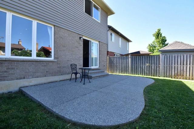 310 Brigadoon Dr, House detached with 4 bedrooms, 3 bathrooms and 4 parking in Hamilton ON | Image 29