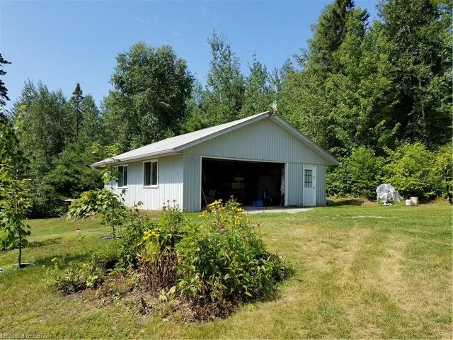 379 Old Fogie Lane, House detached with 2 bedrooms, 1 bathrooms and null parking in Timiskaming, Unorganized, West Part ON | Image 22