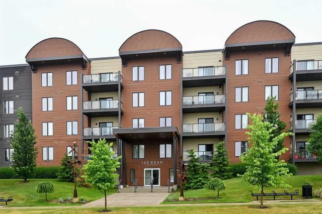 411 - 100 Dean Ave, Condo with 2 bedrooms, 2 bathrooms and 1 parking in Barrie ON | Image 12
