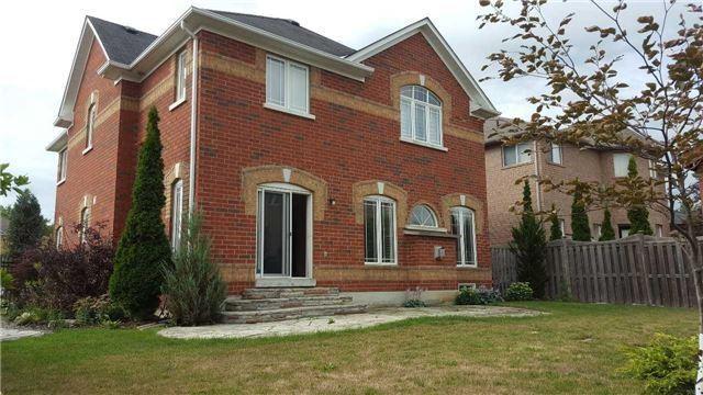 29 Wolfson Cres, House detached with 4 bedrooms, 3 bathrooms and 4 parking in Richmond Hill ON | Image 10