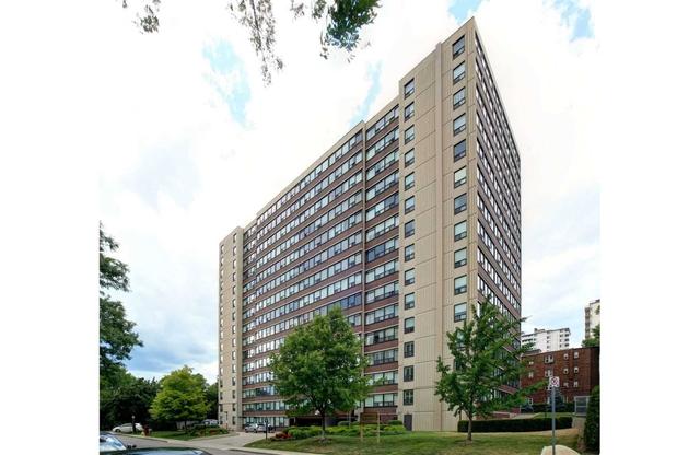 1101 - 120 Duke St, Condo with 2 bedrooms, 2 bathrooms and 1 parking in Hamilton ON | Image 1