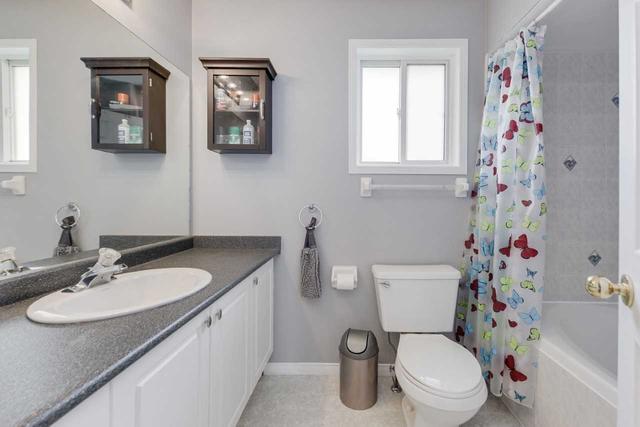 338 Emms Dr, House detached with 3 bedrooms, 2 bathrooms and 6 parking in Barrie ON | Image 22