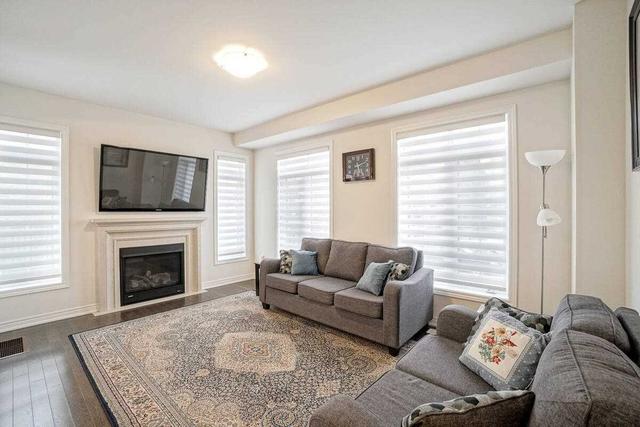 209 Kincardine St, House detached with 4 bedrooms, 4 bathrooms and 3 parking in Vaughan ON | Image 40