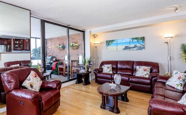 1007 - 181 Collier St, Condo with 3 bedrooms, 2 bathrooms and 1 parking in Barrie ON | Image 19