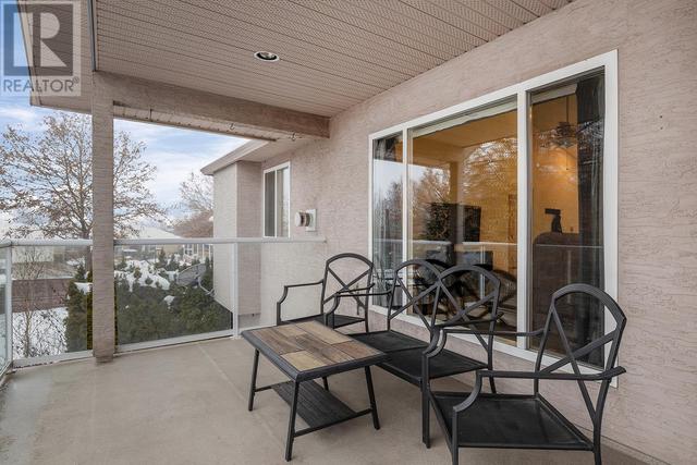 2129 Horizon Drive, House detached with 6 bedrooms, 3 bathrooms and 10 parking in West Kelowna BC | Image 15