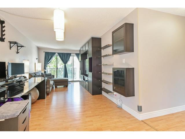 312 - 9952 149 Street, Condo with 1 bedrooms, 1 bathrooms and null parking in Surrey BC | Image 7