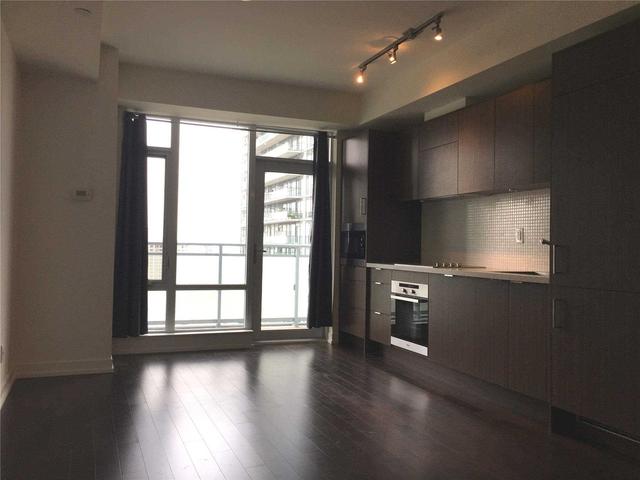 2203 - 21 Widmer St, Condo with 0 bedrooms, 1 bathrooms and 0 parking in Toronto ON | Image 5