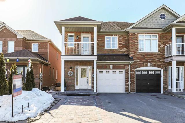 141 Burgess Cres, House semidetached with 3 bedrooms, 4 bathrooms and 5 parking in Newmarket ON | Image 1