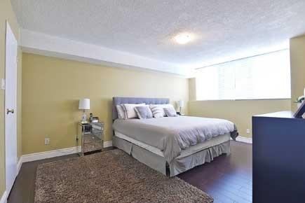 1507 - 3700 Kaneff Cres, Condo with 3 bedrooms, 2 bathrooms and 1 parking in Mississauga ON | Image 9