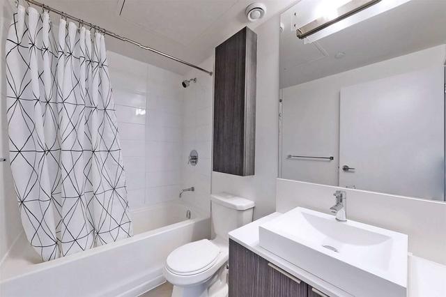 th01 - 68 Shuter St, Townhouse with 2 bedrooms, 3 bathrooms and 1 parking in Toronto ON | Image 18