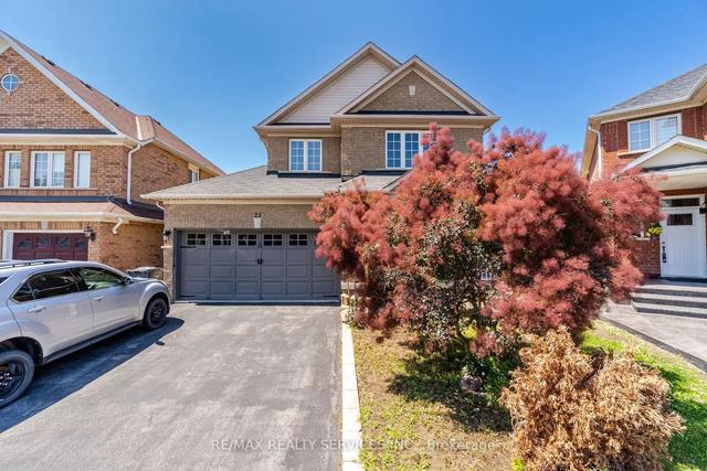 21 Milkweed Cres, House detached with 3 bedrooms, 3 bathrooms and 6 parking in Brampton ON | Image 1